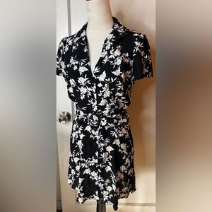 Urban Outfitters Floral Mini Shirt Dress button up 90’s garden feminine basic